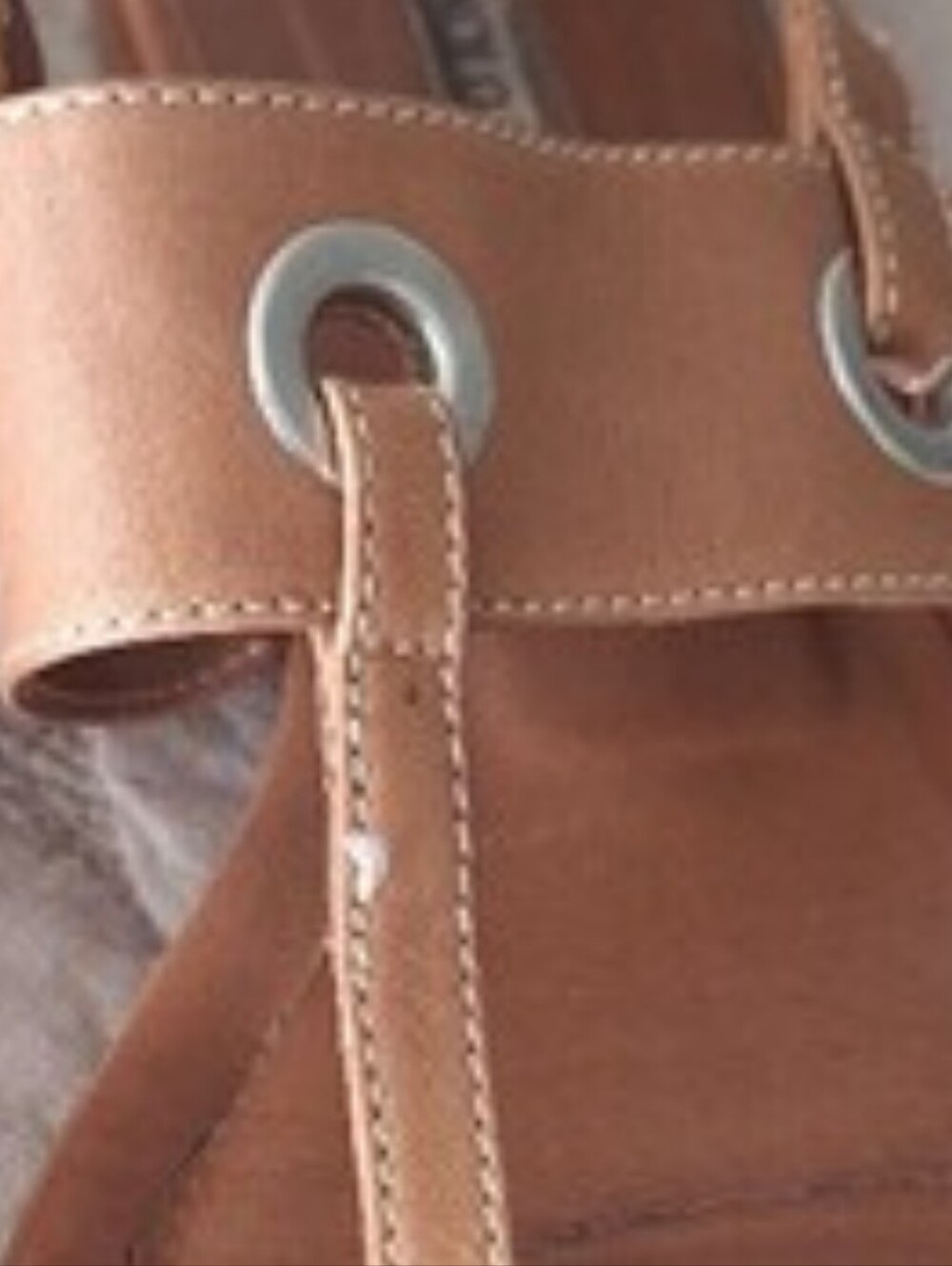 Manolo Blahnik Brown Leather Mooti Thong Sandals with Grommet Detail - Picture 13 of 13